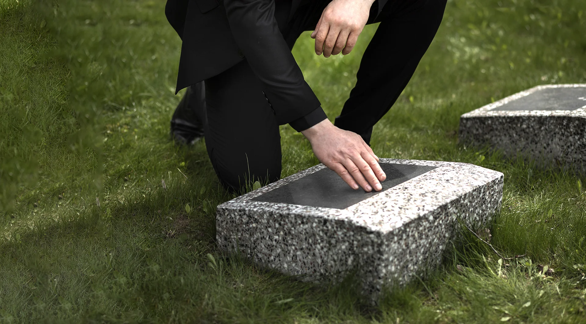 O Que é Sepultamento: Tudo o Que Você Precisa Saber Sobre o Rito de Passagem Final