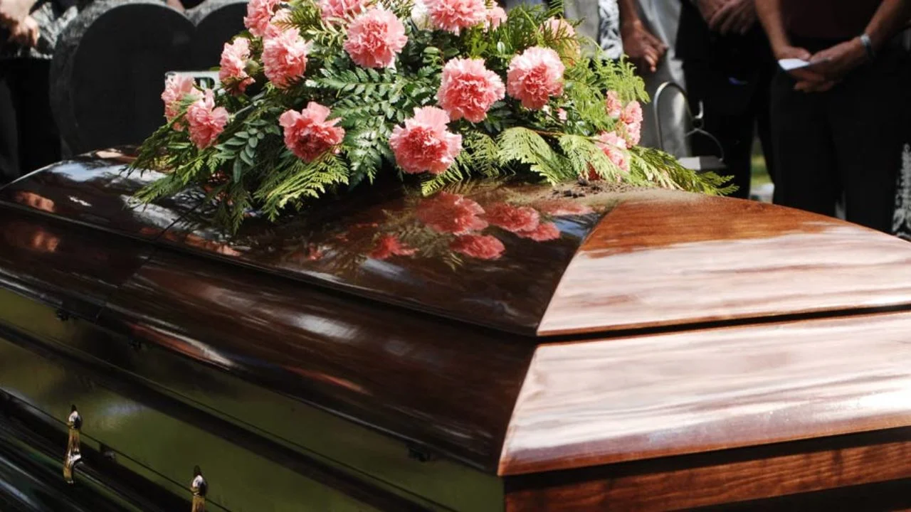 Tanatopraxia: O Segredo Por Trás dos Preparativos Funerários de Qualidade