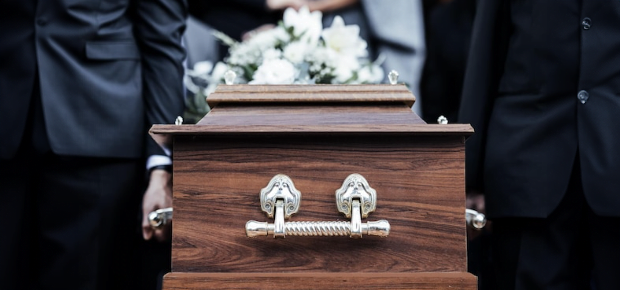 A Importância do Velório Antes do Sepultamento ou Cremação: Saiba Como o Plano Funeral Pode Ajudar