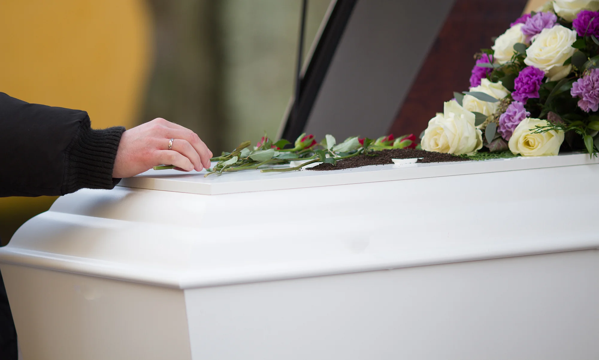 Flores Para Funerais: Qual a Melhor Opção Para Colocar no Caixão?