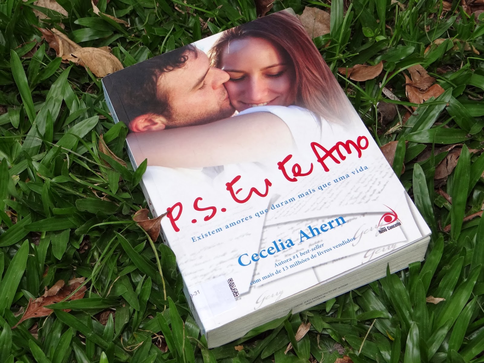 Como ‘P.S. Eu Te Amo’ Transforma o Luto em Superação Através das Cartas de Conforto