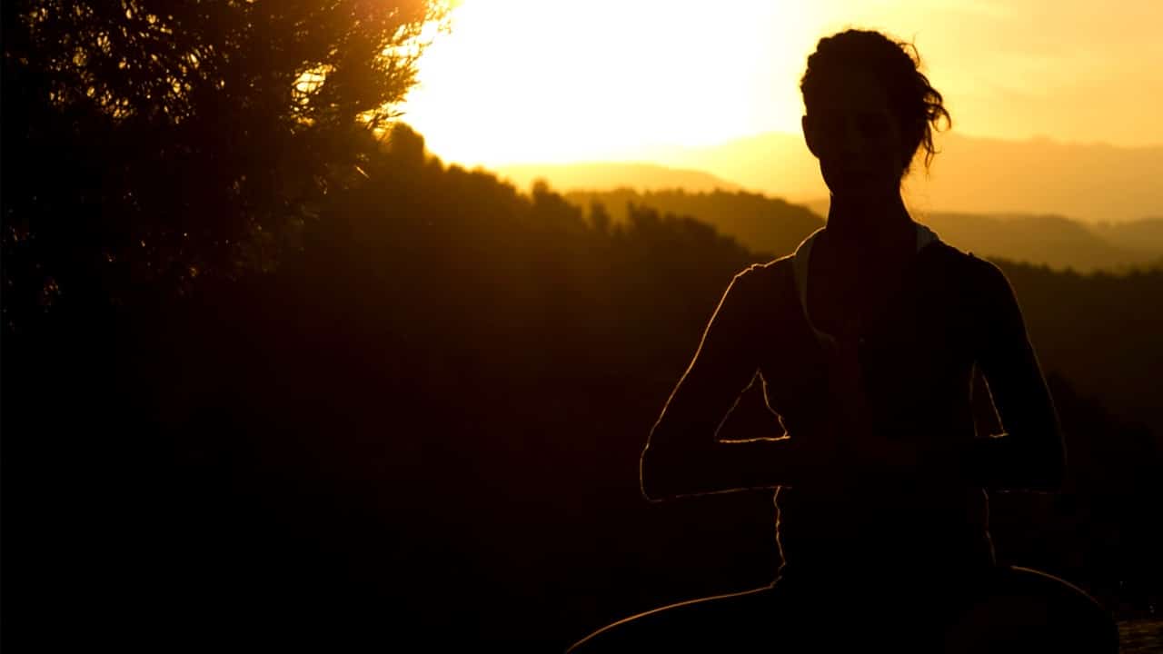 Os 5 Benefícios da Meditação Para Superar o Luto Com Mais Tranquilidade e Clareza