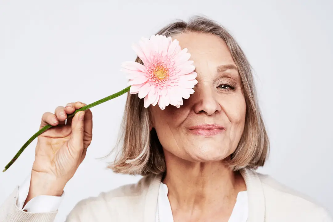 Por Que Mulheres de 50 Anos Estão Mais Felizes